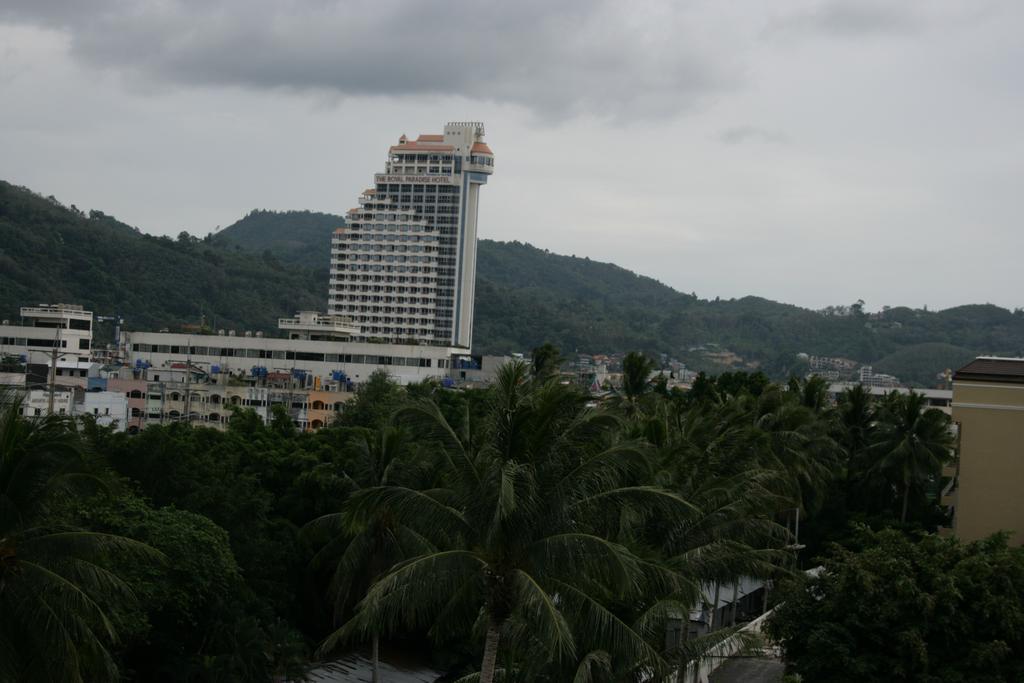 Patong Baan Sabai De酒店 外观 照片